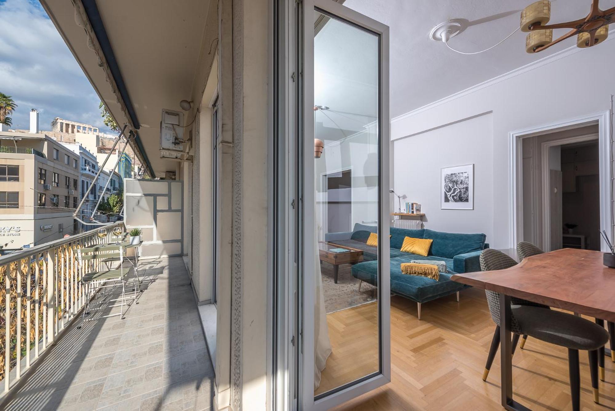 Spacious 2Bds Apt With Acropolis View In Center Атина Екстериор снимка
